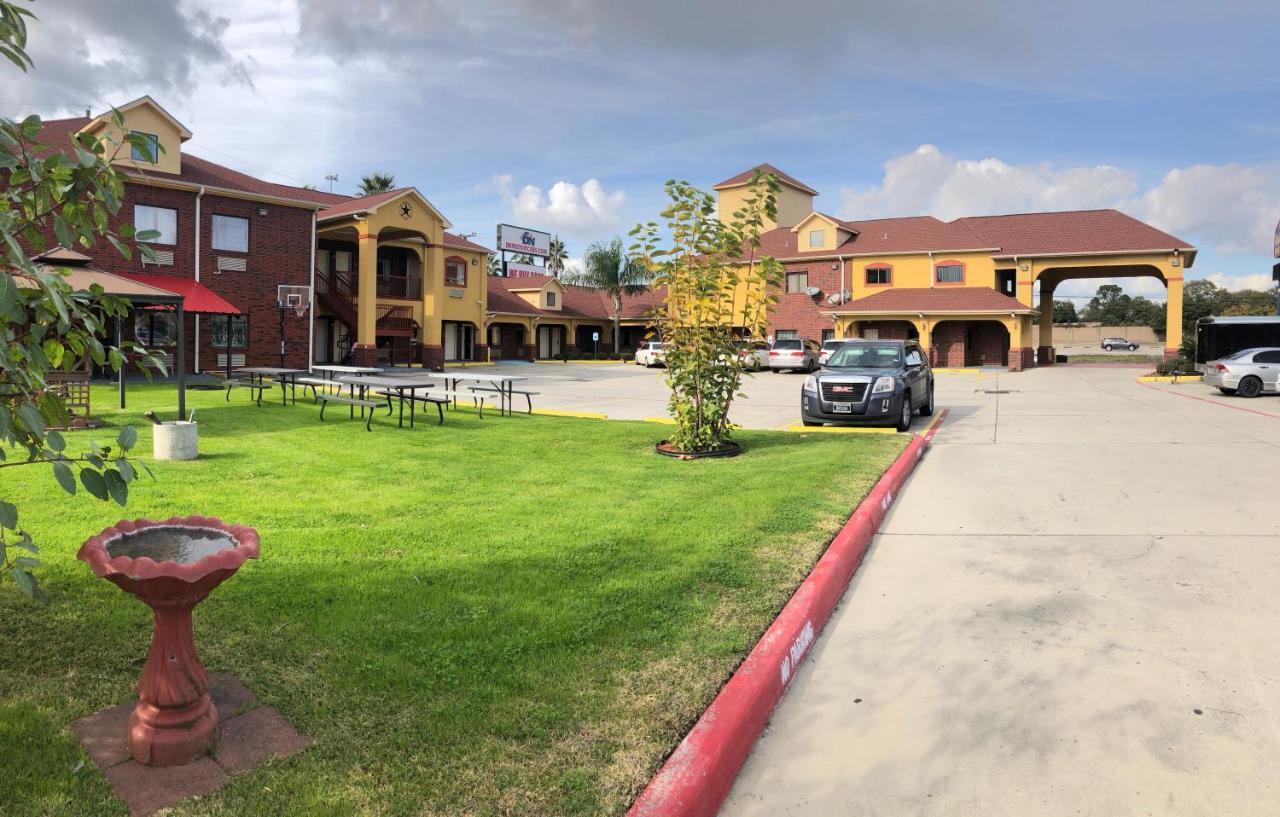 Raintree Inn And Suites Хюстън Екстериор снимка